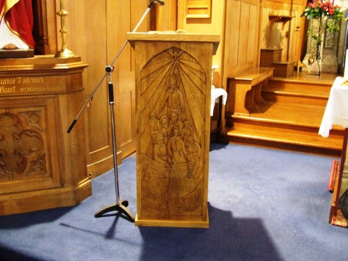 Right-Lectern