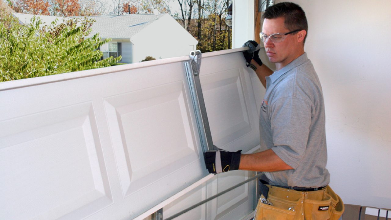 How To Pick Proficient Garage Door Repair Firms In Burbank My