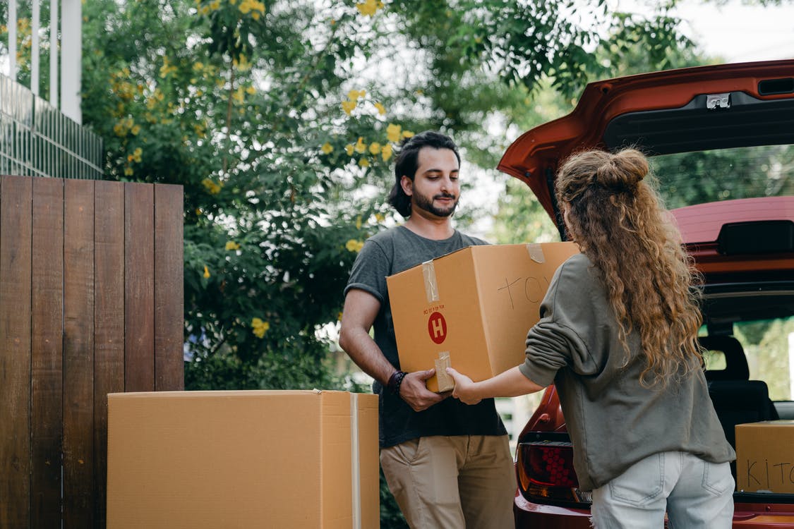 RISK-FREE RELOCATION: THINGS YOU NEED TO DO BEFORE UNLOADING BOXES