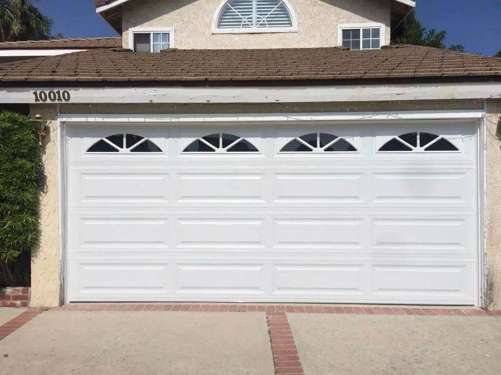 garage-door-replacement-Highland-Springs